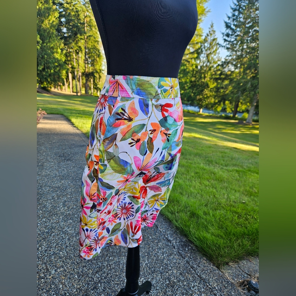 Ripskirt Watercolor Floral Wrap Skirt Sz Small See Pictures For Details